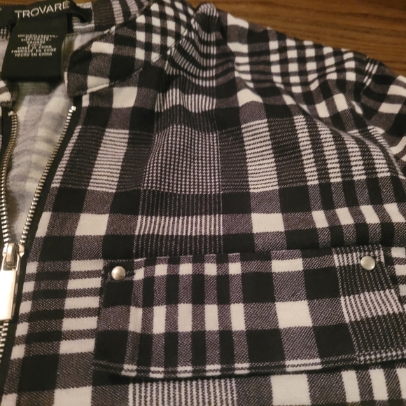 Checkered top, excellent condition - Picture 5 of 7